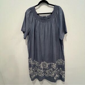 Talbots Woman Size 20 W Chambray Dress Smocked Neck Shift Floral Embroidery